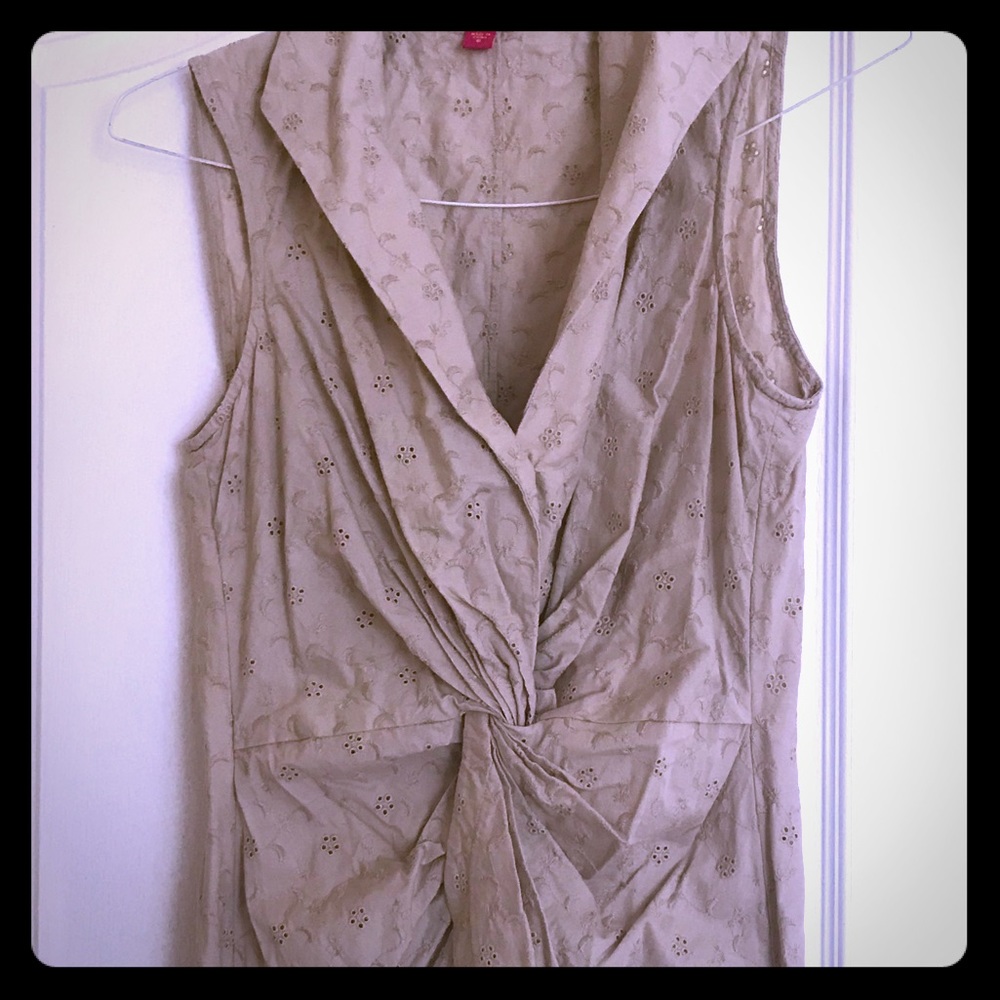Eye dress top